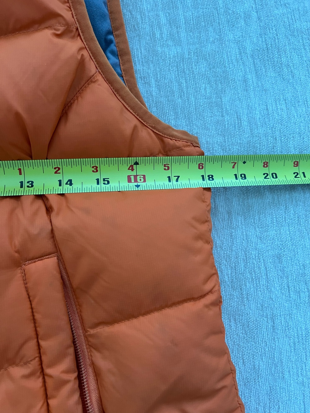 LL Bean Goose Down Puffer Vest. - Picture 9 of 14